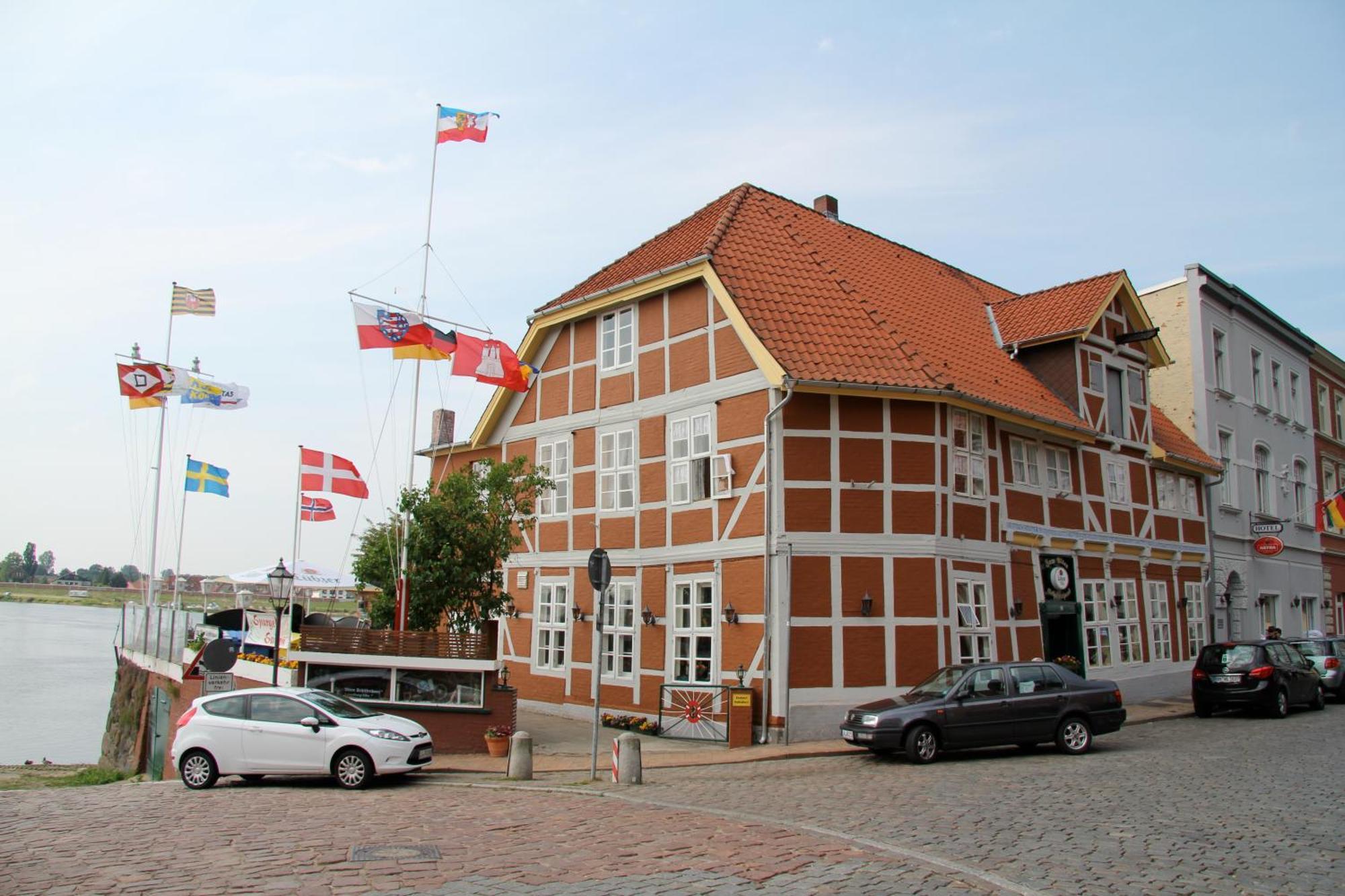 Zum Alten Schifferhaus Лауэнбург Экстерьер фото